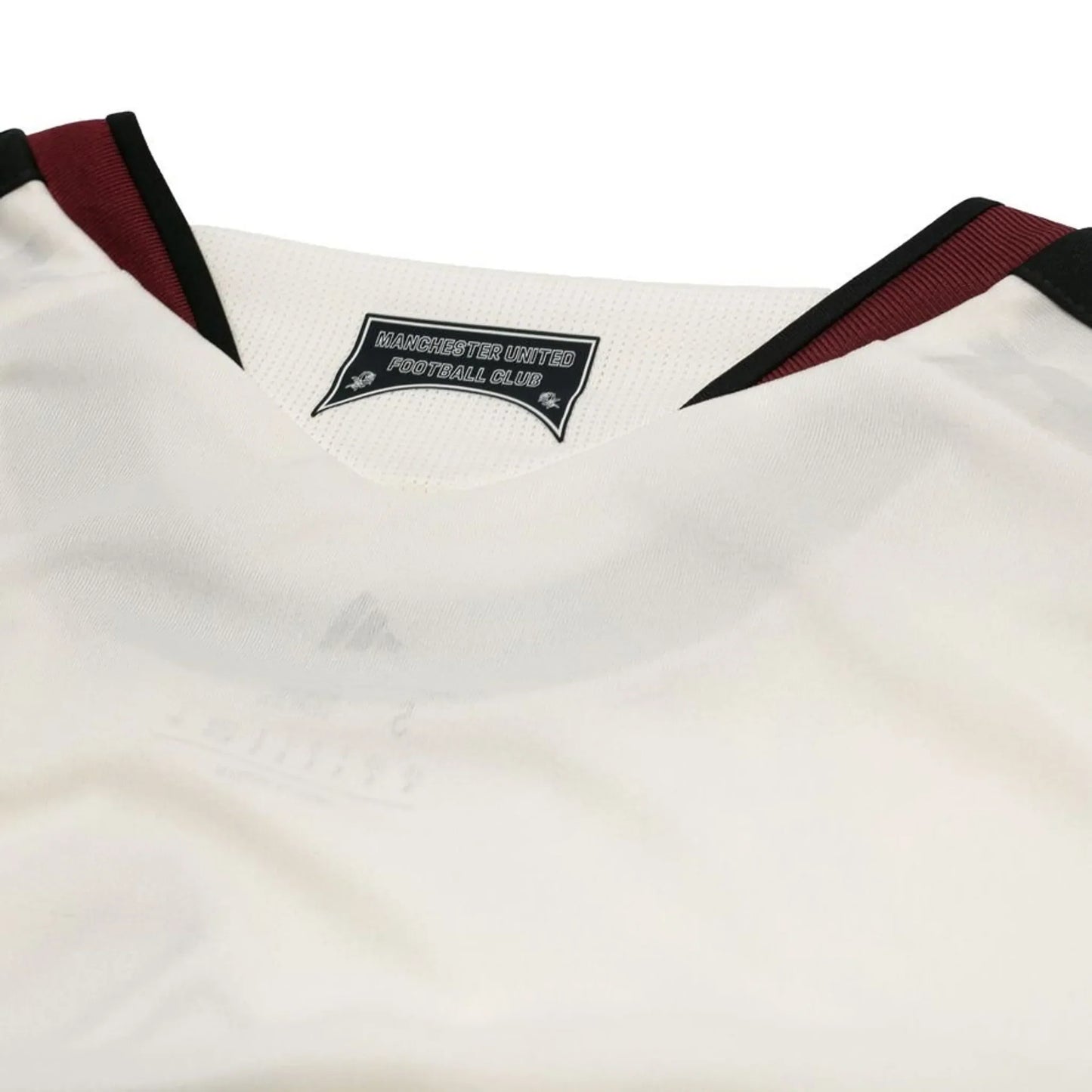 Manchester United 26/27 Third Long Sleeve Jersey - inner neck label detail