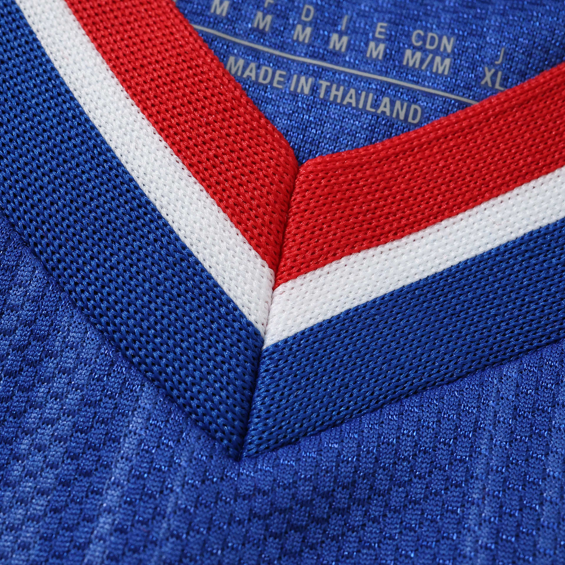 Manchester United 26/27 Away Long Sleeve Jersey - collar detail