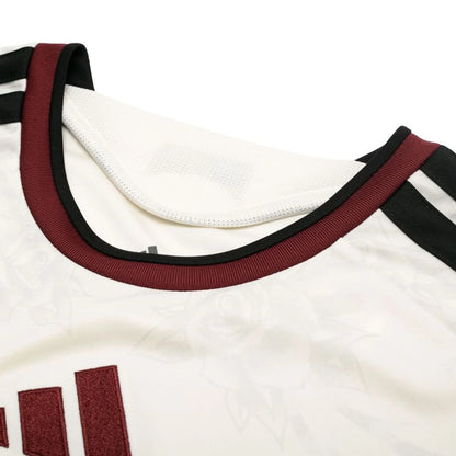 Manchester United 26/27 Third Long Sleeve Jersey - collar detail