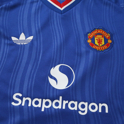 Manchester United 26/27 Away Long Sleeve Jersey - chest and sponsor detail